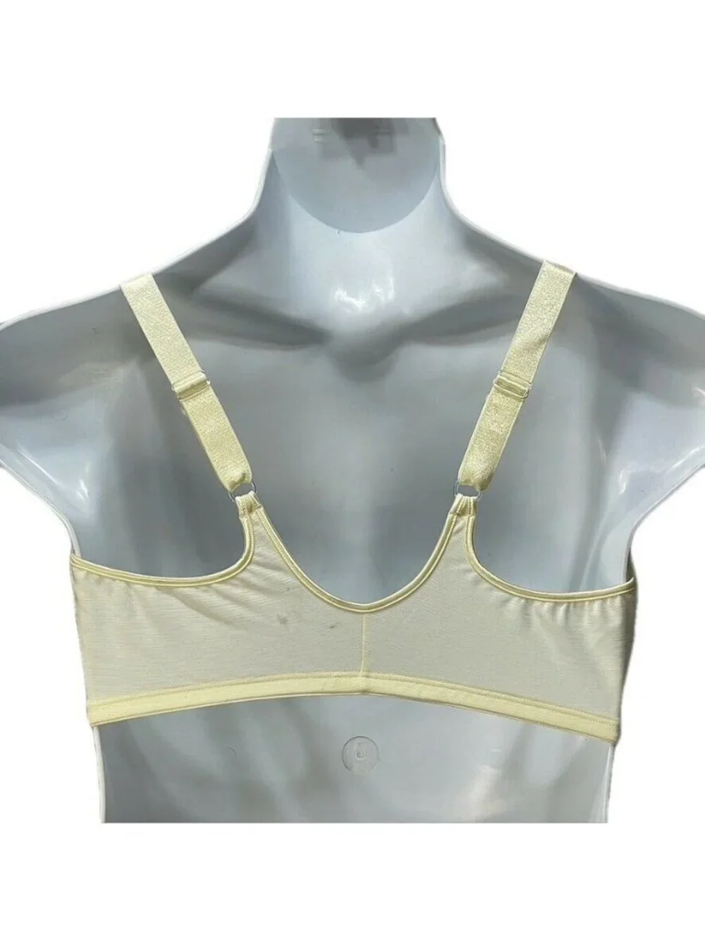 Bali Womens Wire-Free Bra Size 40D Lightly Lined Front Close Beige Nylon & Spand